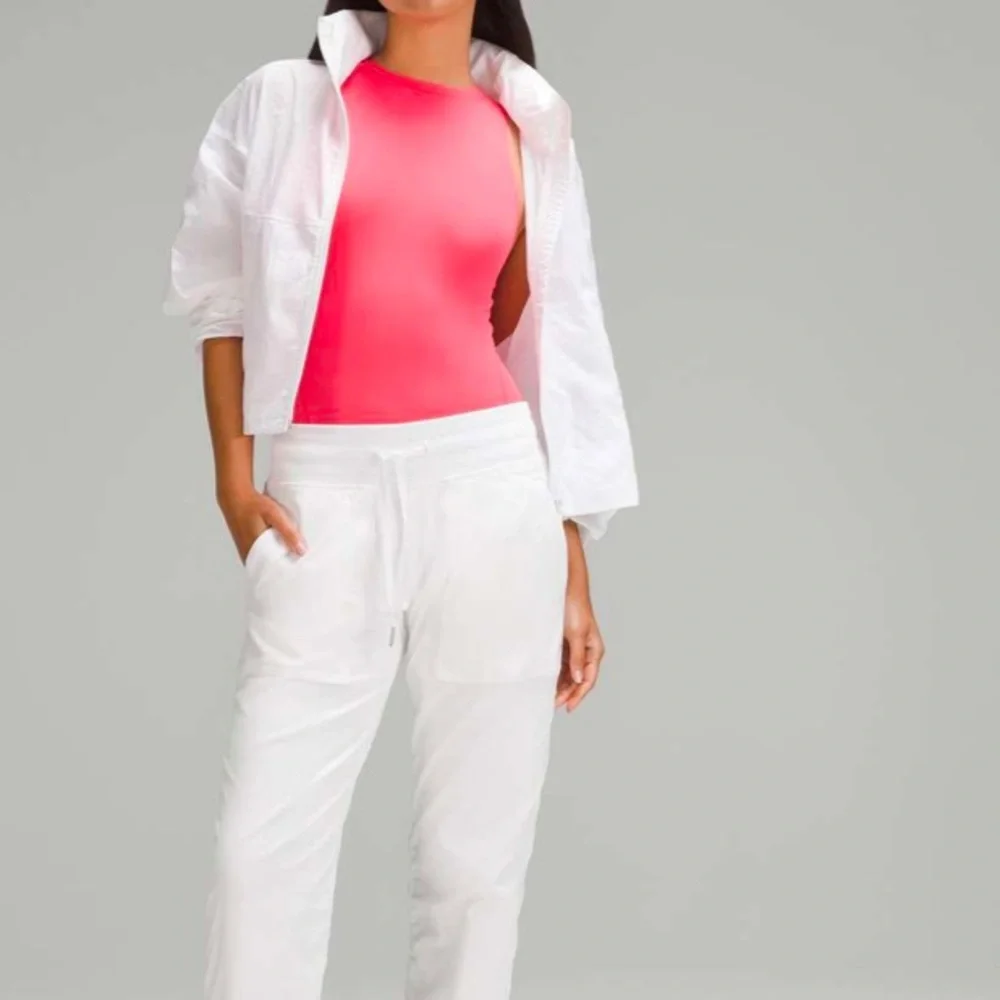 Lululemon Wundermost Ultra-Soft Nulu High-Neck Sleeveless Bodysuit Glaze Pink XS - Picture 2 of 13